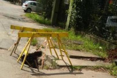 Um buraco na Avenida Coronel Marcos, próximo ao número 1.700, no bairro Jardim Isabel, em Porto Alegre, foi motivo de reclamação no aplicativo Pelas Ruas. 