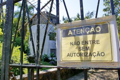  

PORTO ALEGRE, RS, BRASIL, 09/11/2017 - Biblioteca Ecológica Infantil Maria Dinorah fechada há mais de dois anos