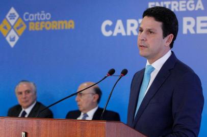 (Brasília - DF, 13/11/2017) Cerimônia de Entrega do Cartão Reforma. Na foto, discurso do Ministro das Cidades, Bruno Araújo.Foto: Marcos Corrêa/PR