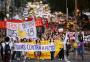 Manifestantes protestam contra proposta que pode tornar crime aborto em caso de estupro