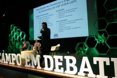 PORTO ALEGRE, RS, BRASIL, 14-11-2017.Campo em Debate O futuro do Agonegócio. Evento na PUC do Caderno Campo e Lavoura.Rafael Vieira de Souza - professor da USP (TADEU VILANI/AGÊNCIA RBS)