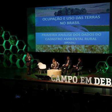  PORTO ALEGRE, RS, BRASIL, 14-11-2017.Campo em Debate O futuro do Agonegócio. Evento na PUC do Caderno Campo e Lavoura. (TADEU VILANI/AGÊNCIA RBS)