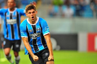  PORTO ALEGRE, RS, BRASIL - 15/11/2017 - O Grêmio recebe o São Paulo na Arena na noite desta quarta-feira. O jogo vale pela 35ª rodada do Brasileirão. (Lauro Alves/Agência RBS)