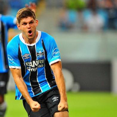  PORTO ALEGRE, RS, BRASIL - 15/11/2017 - O Grêmio recebe o São Paulo na Arena na noite desta quarta-feira. O jogo vale pela 35ª rodada do Brasileirão. (Lauro Alves/Agência RBS)