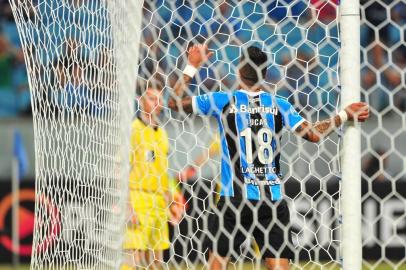  

PORTO ALEGRE, RS, BRASIL - 15/11/2017 - O Grêmio recebe o São Paulo na Arena na noite desta quarta-feira. O jogo vale pela 35ª rodada do Brasileirão. (Lauro Alves/Agência RBS)