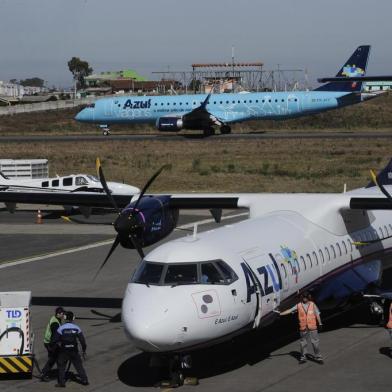  CAXIAS DO SUL, RS, BRASIL  (31/07/2013) Aeroporto de Caxias do Sul. Caxias do Sul recepciona voos de Porto Alegre. (Roni Rigon/Pioneiro)