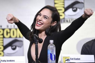 Gal Gadot consegue tirar Brett Ratner de sequência de Mulher-Maravilha