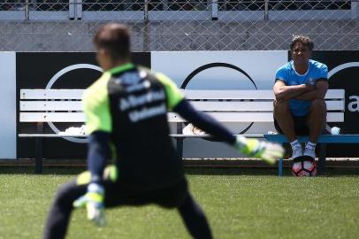  

PORTO ALEGRE, RS, BRASIL - Na semana que antecede o primeiro jogo da Final da Libertadores da América, o Grêmio treina no CT. Treinador Renato Gaúcho.
Indexador: Jefferson Botega