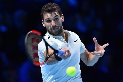  

Bulgarias Grigor Dimitrov returns to Belgiums David Goffin during their mens singles final match on day eight of the ATP World Tour Finals tennis tournament at the O2 Arena in London on November 19, 2017. / AFP PHOTO / Glyn KIRK

Editoria: SPO
Local: London
Indexador: GLYN KIRK
Secao: tennis
Fonte: AFP
Fotógrafo: STR