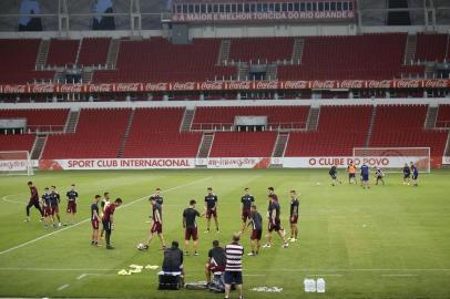  

PORTO ALEGRE, RS, BRASIL - 20/11/2017 - Treino do Lanús no estádio Beira-Rio em Porto Alegre. (André Feltes/Especial)