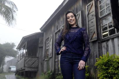  CAXIAS DO SUL, RS, BRASIL, 21/11/2017 - Talita de Costa é candidata a rainha da Festa da Uva. (Marcelo Casagrande/Agência RBS)