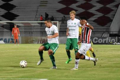  RECIFE, PE, BRASIL, 21/11/2017. Santa Cruz x Juventude, jogo válido pela 38ª rodada da Série B do Campeonato Brasileiro e realizado no Estádio do Arruda, em Recife. (Arthur Dallegrave/Juventude/Divulgação)