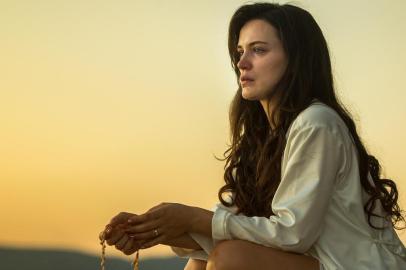 Clara (Bianca Bin), protagonista de o outro lado do paraíso, próxima novela da Globo