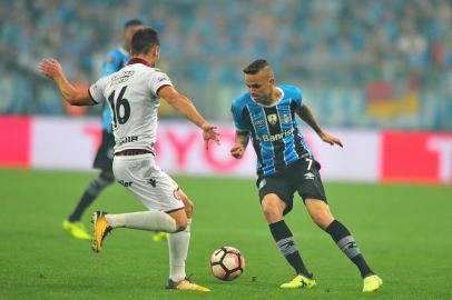  

PORTO ALEGRE, RS, BRASIL, 22.11.2017. Grêmio enfrenta o argentino Lanús, na primeira partida da final da Libertadores 2017, na Arena.

Foto: André Ávila/Agência RBS