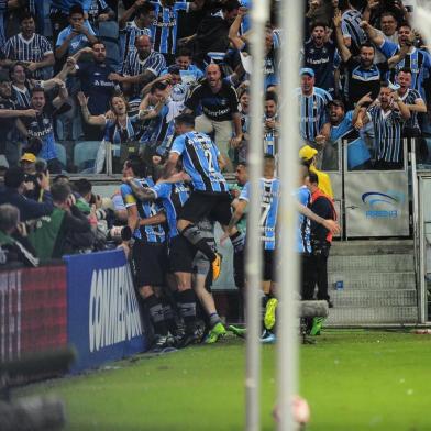  PORTO ALEGRE, RS, BRASIL, 22.11.2017. Grêmio enfrenta o argentino Lanús, na primeira partida da final da Libertadores 2017, na Arena.Foto: Félix Zucco/Agência RBS