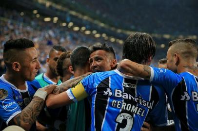  

PORTO ALEGRE, RS, BRASIL, 22.11.2017. Grêmio enfrenta o argentino Lanús, na primeira partida da final da Libertadores 2017, na Arena.

Foto: André Ávila/Agência RBS