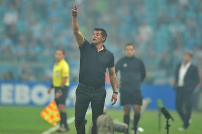  

PORTO ALEGRE, RS, BRASIL, 22.11.2017. Grêmio enfrenta o argentino Lanús, na primeira partida da final da Libertadores 2017, na Arena.

Foto: André Ávila/Agência RBS