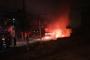 ônibus foi incendiado na noite desta sexta-feira no bairro Jardim América em Caxias do Sul
