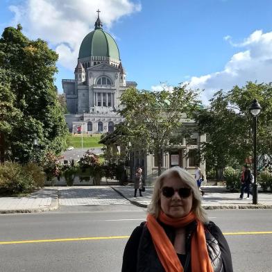 Montreal tem um estádio olímpico, sede da Olimpíada de 1976. No estádio coberto com capacidade para 56 mil pessoas, a romena Nadia Comaneci se tornou a maior ginasta da história, aos 15 anos.
Deusa Maria Bunde
De Porto Alegre, em janeiro de 2007