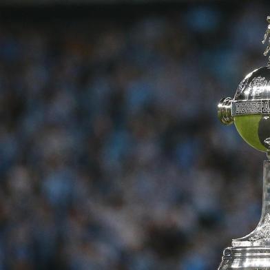  PORTO ALEGRE, RS, BRASIL, 22/11/2017 - Grêmio enfrenta argentino Lanús, na priemeira partida da final da Libertadores 2017, na Arena (FOTOGRAFO: FELIX ZUCCO / AGENCIA RBS)Indexador: Felix Zucco