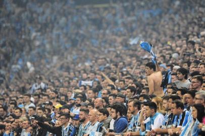  

PORTO ALEGRE, RS, BRASIL, 22.11.2017. Grêmio enfrenta o argentino Lanús, na primeira partida da final da Libertadores 2017, na Arena.

Foto: Félix Zucco/Agência RBS