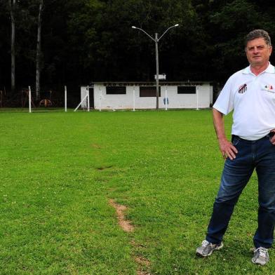  CAXIAS DO SUL, RS, BRASIL, 16/11/2017 - Amadores Futebol Clube com Pedro Pistorello, dirigente do Esporte Clube São Cristóvão, da 4ª Légua. (Marcelo Casagrande/Agência RBS)