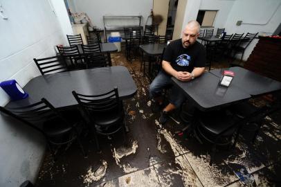  

Dia seguinte ao alagamento em Porto Alegre.