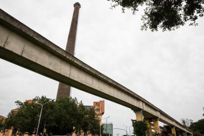  

PORTO ALEGRE, RS, BRASIL, 25-04-2017. Fotos do Aeromóvel na praça Julio Mesquita. (FOTO: ANDERSON FETTER/AGÊNCIA RBS)
Indexador: Anderson Fetter