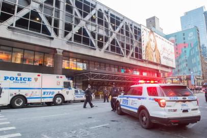 Explosão em Nova York, metrô. 