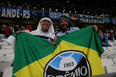  AL AIN, EMIRADOS ARABES, 12-12-2017. Torcida começa chegar no Hazza Bin Zayed Stadium, estádio que o Grêmio joga pela semi-final do Mundial contra o Pachuca. (JEFFERSON BOTEGA/AGÊNCIA RBS)Indexador: Jefferson Botega