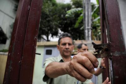  CAXIAS DO SUL, RS, BRASIL, 14/12/2017 - A Casa de Passagem Celeiro de Cristo, localizada no bairro Reolon, deixa de prestar serviços de acolhimento. NA FOTO: o educador Social João da Paz. (Marcelo Casagrande/Agência RBS)