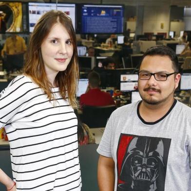  

PORTO ALEGRE, RS, BRASIL, 15-12-2017: Brunna Radaelli e Felipe Nogs, funcionários do Grupo RBS e líderes dos grupos Iguais, de igualdade de gênero, e Pride de diversidade, em foto para a Carta da Editora de Marta Gleich (FOTO FÉLIX ZUCCO/AGÊNCIA RBS, Editoria de Opinião).