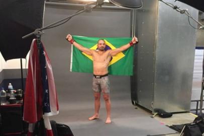 zol - lutas - brasileiro - lutador - Glover Teixeira