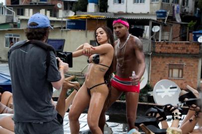 Imagens do clipe Vai Malandra, de Anitta, gravado no morro do Vidigal, no Rio de Janeiro