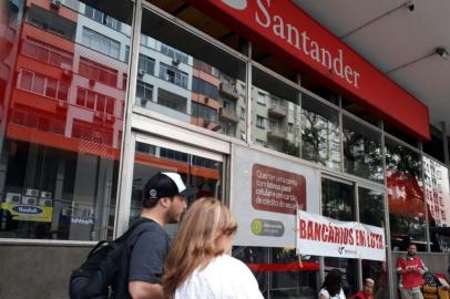  

santander, sindbancários, protesto, reforma trabalhista