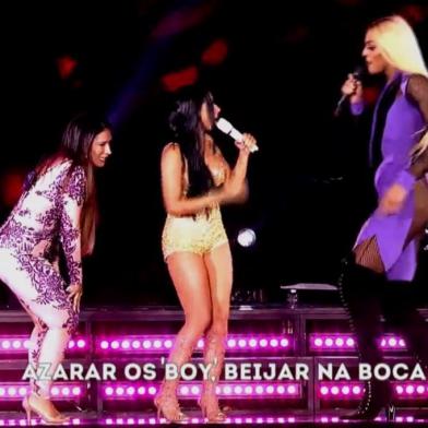 Diferença de altura entre Pabllo Vittar e Simone e Simaria chama a atenção