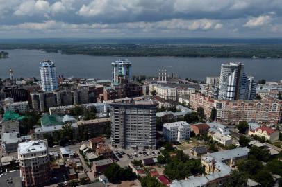  A picture taken on July 16, 2015 shows an aerial view of the city of Samara. The city will host the 2018 Football World Cup from June 14 to July 15, 2018. AFP PHOTO / VASILY MAXIMOV / AFP PHOTO / VASILY MAXIMOVEditoria: SPOLocal: SAMARAIndexador: VASILY MAXIMOVSecao: sports eventFonte: AFPFotógrafo: STR