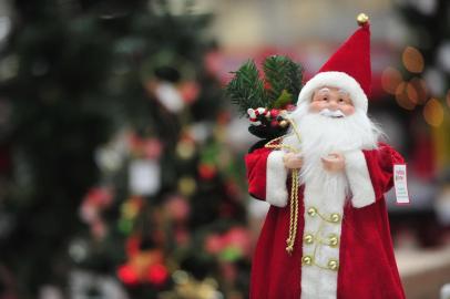  SANTA MARIA , RS , BRASIL , 12/11/2015Enfeites de natal FOTO JEAN PIMENTEL / AGÊNCIA RBS, GERAL