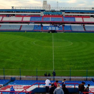 Estádio Gran Parque Central, Montevidéu. Casa do Nacional 