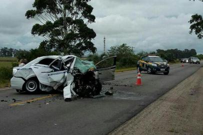  Acidente na BR 471 com sete mortos em Santa Vitória do Palmar