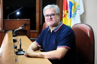  CAXIAS DO SUL, RS, BRASIL, 28/12/2017. Próximo presidente da Câmara Municipal de Caxias do Sul, que toma posse em 2018, Alberto Meneguzzi (PSB), avalia seu primeiro ano de mandato. (Diogo Sallaberry/Agência RBS)