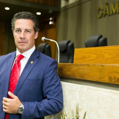  PORTO ALEGRE, RS, BRASIL, 03/01/2017 - Vereador Valter Nagelstein é eleito presidente da Câmara Municipal para 2018 (FOTO ANDRÉA GRAIZ/AGÊNCIA RBS) Indexador: Andrea GraizIndexador: Andrea Graiz