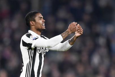 juventus, douglas costa