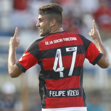 O jogador Felipe Vizeu, atacante do Flamengo.