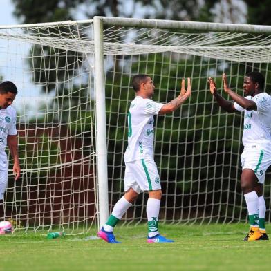  FARROUPILHA, RS, BRASIL, 06/01/2018. Juventude x Pradense, amistoso preparatório para o campeonato gaúcho 2018 (Gaúchão 2018) e realizado no estádio das Castanheiras. (Porthus Junior/Agência RBS)