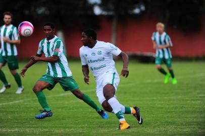  FARROUPILHA, RS, BRASIL, 06/01/2018. Juventude x Pradense, amistoso preparatório para o campeonato gaúcho 2018 (Gaúchão 2018) e realizado no estádio das Castanheiras. (Porthus Junior/Agência RBS)