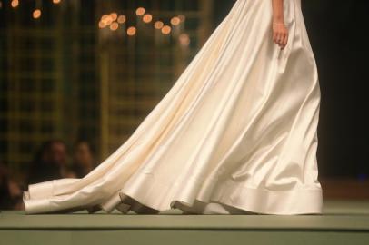  PORTO ALEGRE, RS, BRASIL - 2017.10.21 - Baile de Debutantes da Casa NTX. Desfile das debutantes. Na foto: Ana Luiza Zandoná (Foto: ANDRÉ ÁVILA/ Agência RBS)