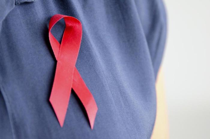 Red Ribbon / WORLD BANK / Creative Commons