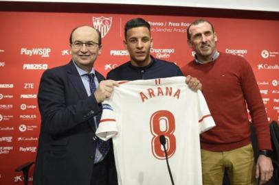 futebol, guilherme arana, sevilla