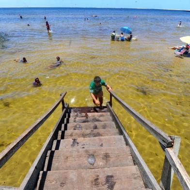  MOSTARDAS, RS, BRASIL , 08/01/2018 - Lagoa Bacopari Mostardas RS. (FOTOGRAFO: LAURO ALVES / AGENCIA RBS)